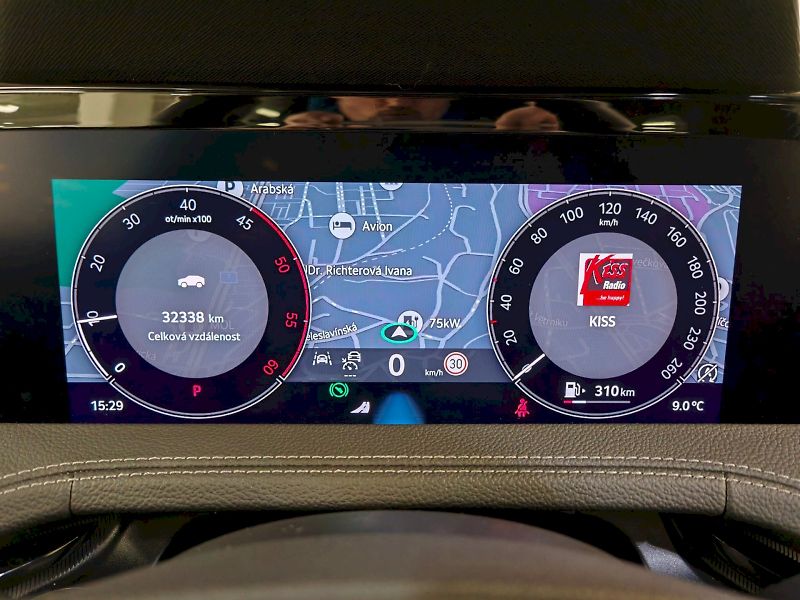 Škoda Superb (2024) Combi 2.0 TDI 142 kW DSG 4x4 L - fotka 7 z 34