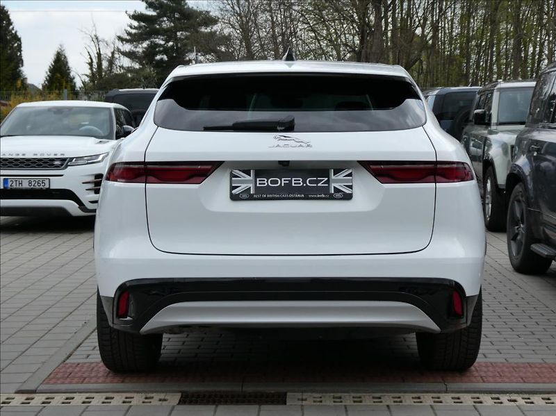 Jaguar F-Pace 2,0 D200 S,1.maj,ČR,DPH - fotka 8 z 35