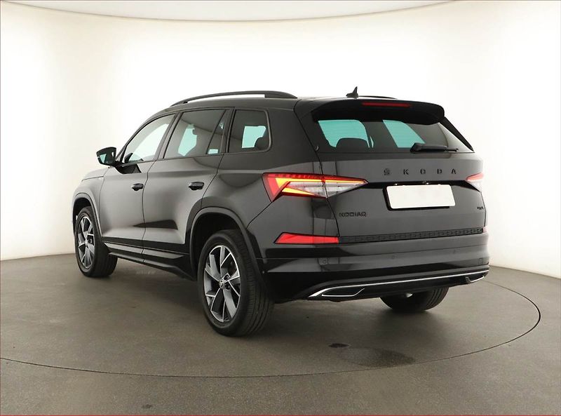 Škoda Kodiaq (2023) Sportline 2.0 TDI - fotka 4 z 18