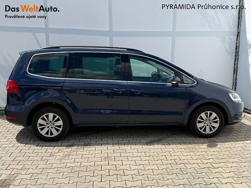 Volkswagen Sharan (2013) 2.0 TDI 103 kW Comfortline 6 M - fotka 6 z 24