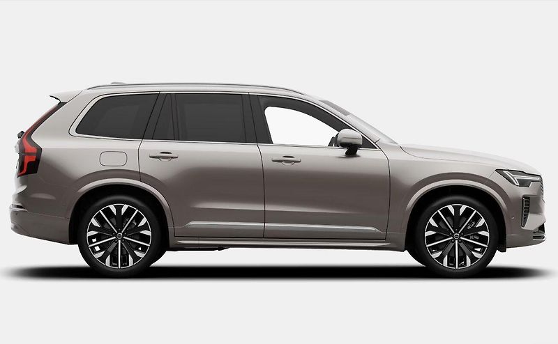 Volvo XC90 (2026) T8 AWD PLUS BRIGHT - fotka 6 z 17