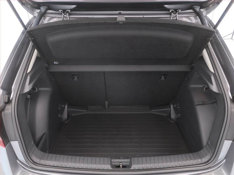 Škoda Fabia (2022) Style 1.0 TSI, Serv.kniha - fotka 13 z 18
