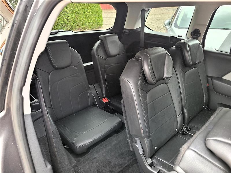 Citroën Grand C4 SpaceTourer 1,5 hdi,7 MÍST,KŮŽE,VÝHŘEV,NAV - fotka 18 z 50