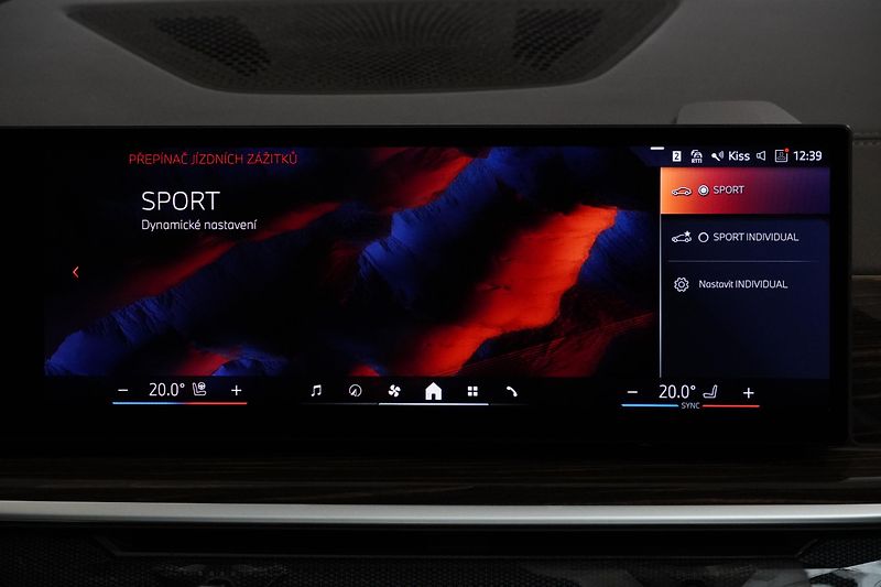 BMW X7 Xdrive40i,M-paket,ČR,1.M,Tažné - fotka 40 z 41