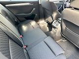 Škoda Superb (2019) 2.0 TSI 200kW AmbitionPlus Com - náhled 22