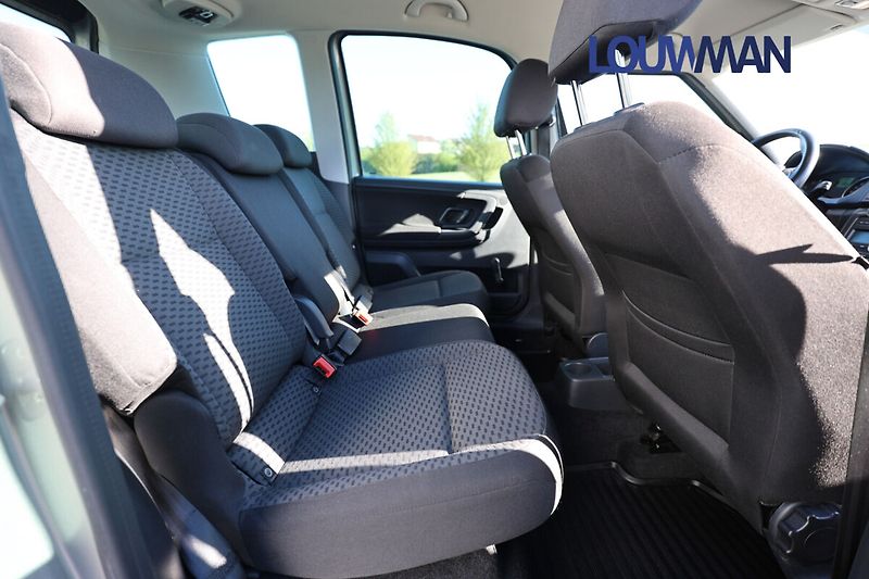Škoda Roomster TSI AMBIENTE - fotka 13 z 17