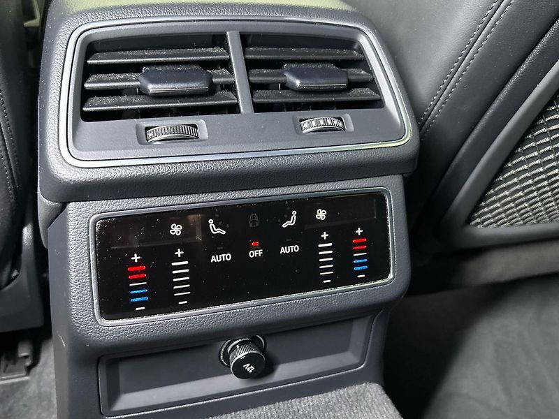 Audi A6 Allroad Kombi quattro 0 - fotka 22 z 30