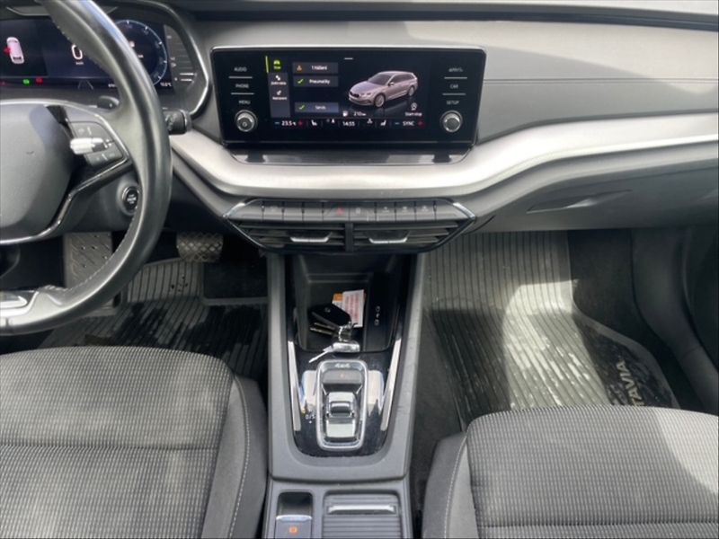 Škoda Octavia 2,0 TDI Ambition 4x4 DSG - fotka 10 z 11