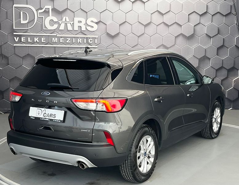 Ford Kuga 2.5 HEV 4x4 Titanium - fotka 5 z 49