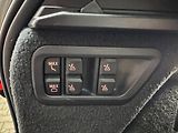 BMW X7 40i-INDIVID-MASÁŽE-R22-TAŽ. - náhled 40