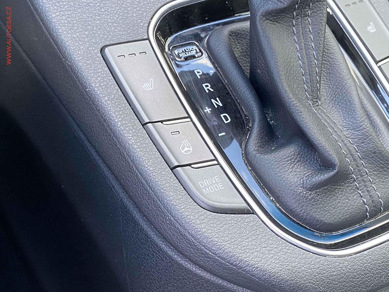Hyundai i30 (2022) 1.5 T-GDi, 2.maj,ČR, Smart - fotka 15 z 21