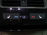 Škoda Superb 2,0 TDI 140kW DSG L&K Xenon - náhled 27