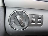 Volkswagen Touran 2,0 TDI 103kW DSG - náhled 21