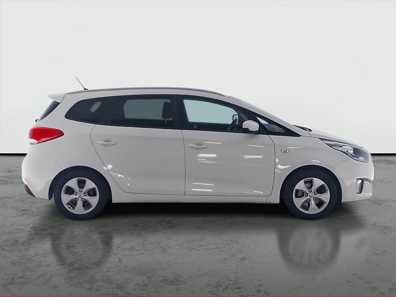 Kia Carens (2016) 1.6 GDI, Serv.kniha, Tempomat - fotka 6 z 18