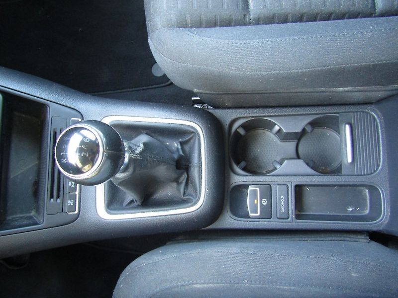 Volkswagen Tiguan (2008) 2.0 TDI 100kW  4x4 BEZ KOROZE - fotka 34 z 36
