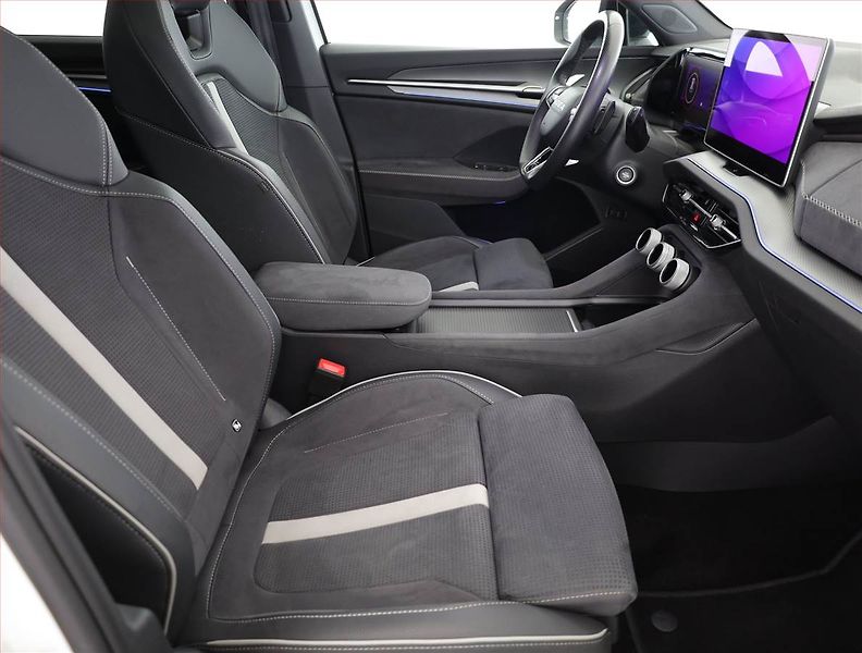 Škoda Kodiaq (2025) 2.0 TDI, 4x4 , Navigace - fotka 7 z 21