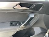 Volkswagen Tiguan 2,0 TDi 110kw DSG 4-matic bez - náhled 26