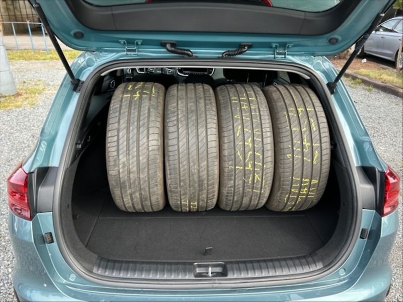 Kia Ceed 1,5 T-GDI 118 Top AT - fotka 6 z 11