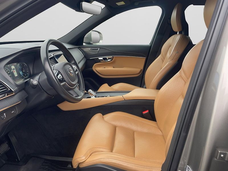 Volvo XC90 (2021) B5, 4X4, VZDUCH, ADAPT.SVĚTLA - fotka 9 z 22