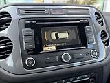 Volkswagen Tiguan 2,0 TSi 4x4 AT R-Line TOP STAV - náhled 17