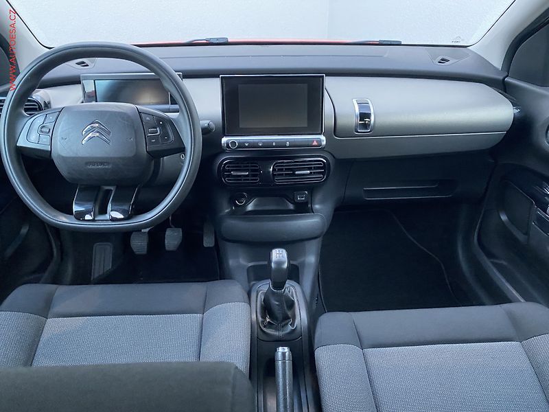 Citroën C4 Cactus (2017) 1.2 PT, Feel - fotka 8 z 14