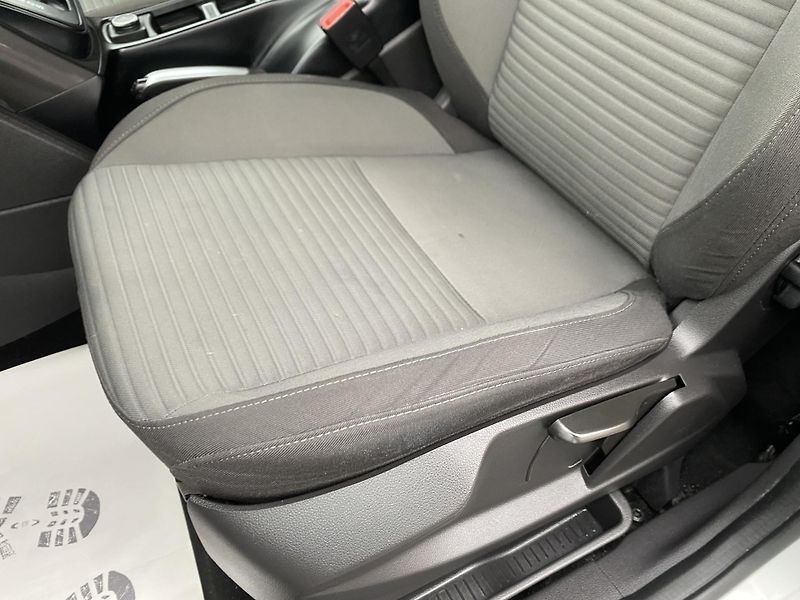 Ford C-MAX 1.5TDC-i 120PS NEW MODEL NAVI! - fotka 96 z 155