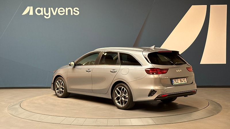 Kia Ceed 1.5 T-GDI 118kW Top SW DCT - fotka 3 z 13