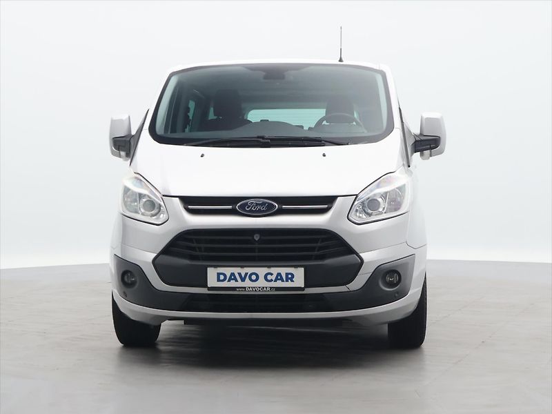 Ford Tourneo Custom 2,2 TDCI 114kW TITANIUM CZ 8Mí - fotka 2 z 37