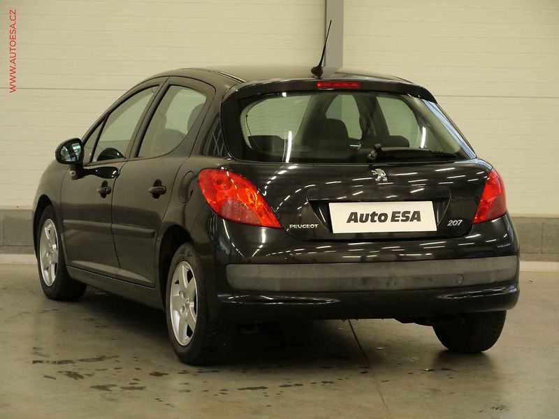 Peugeot 207 (2008) 1.6HDi, AC, STK8/28 - fotka 6 z 19