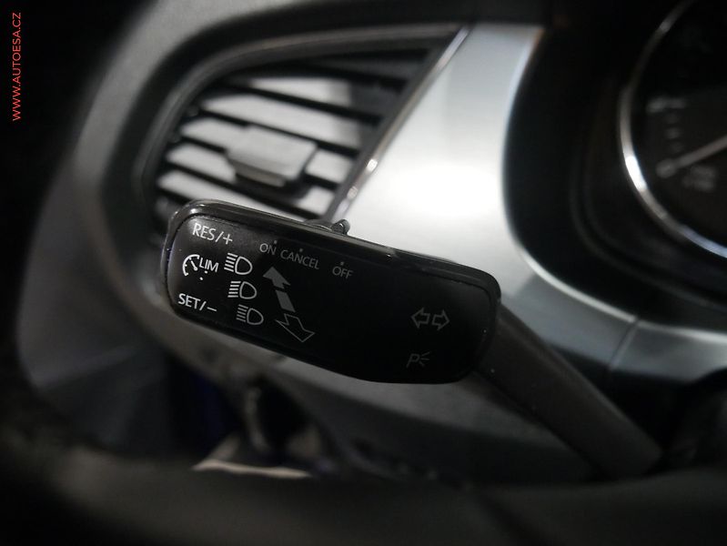 Škoda Fabia (2017) 1.0 TSI, ČR, AC, temp - fotka 12 z 16