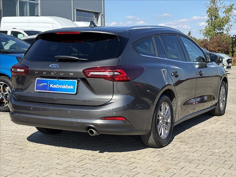 Ford Focus 1,5 EcoBlue 85kW TitaniumX AUT - fotka 5 z 38
