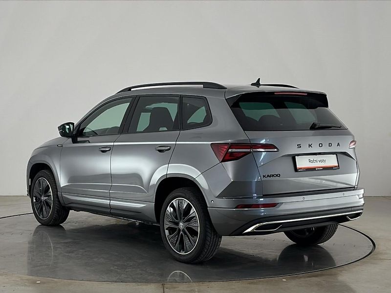 Škoda Karoq Sportline DSG - fotka 15 z 28