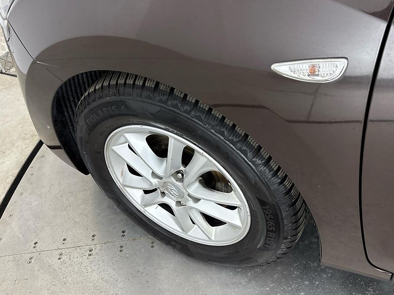 Hyundai i30 Trikolor - fotka 25 z 25