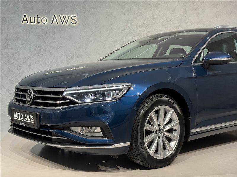 Volkswagen Passat 2,0 TSi  DSG Elegance Virtual - fotka 4 z 47
