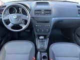 Škoda Yeti (2012) 1.2 TSi, DSG - náhled 8