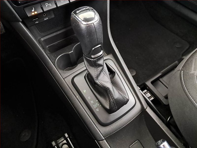 Škoda Rapid (2018) Spaceback 1.4 TSI, Automat - fotka 13 z 15
