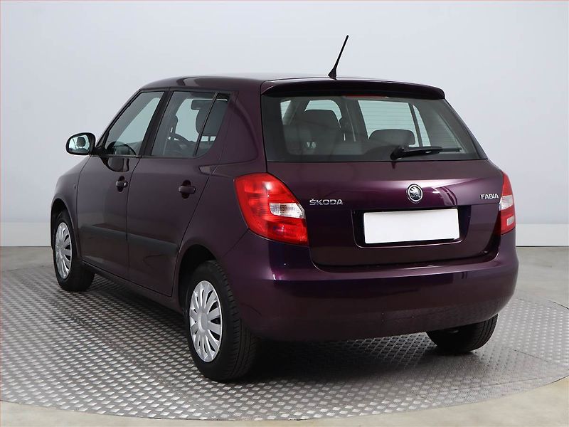 Škoda Fabia (2014) 1.2 12V - fotka 4 z 12