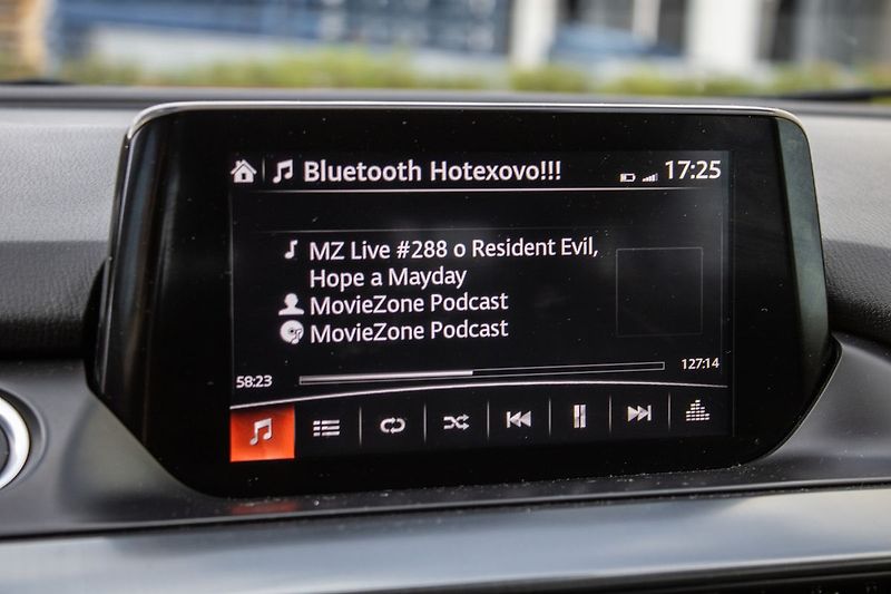 Mazda 6 - fotka 14 z 30