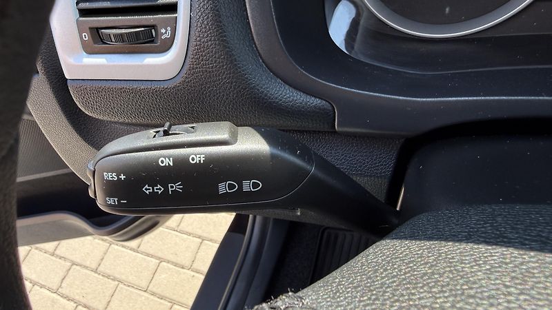 Škoda Fabia (2010) 1.4 16V*63kW*STYLE-EDITION*TOP - fotka 16 z 25