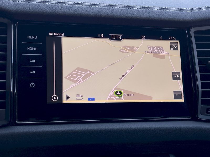 Škoda Kodiaq (2024) 2.0 TDI 147 kW DSG 4x4 SportLi - fotka 13 z 35