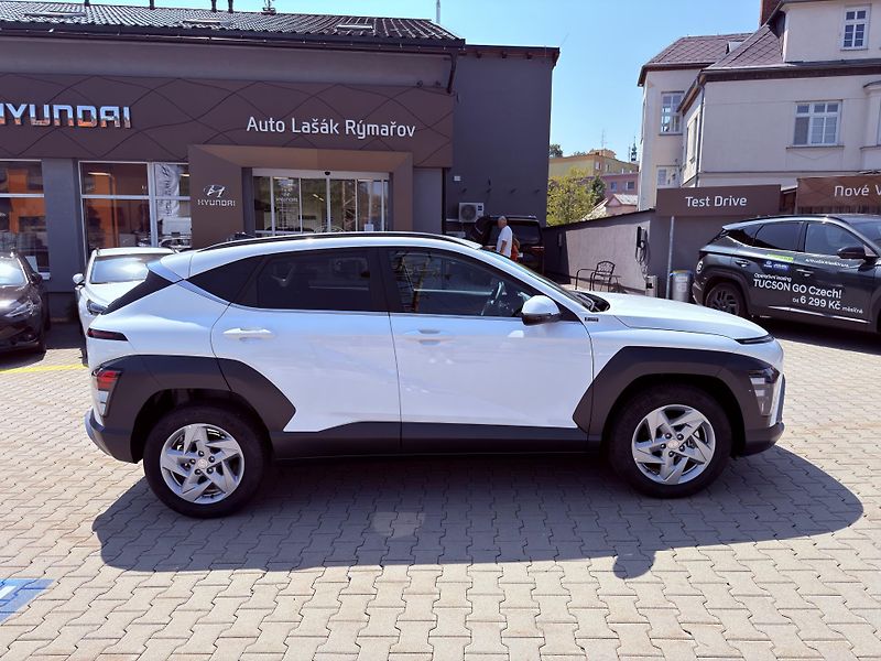Hyundai Kona 1,6-110KW, REZERVACE - fotka 8 z 31