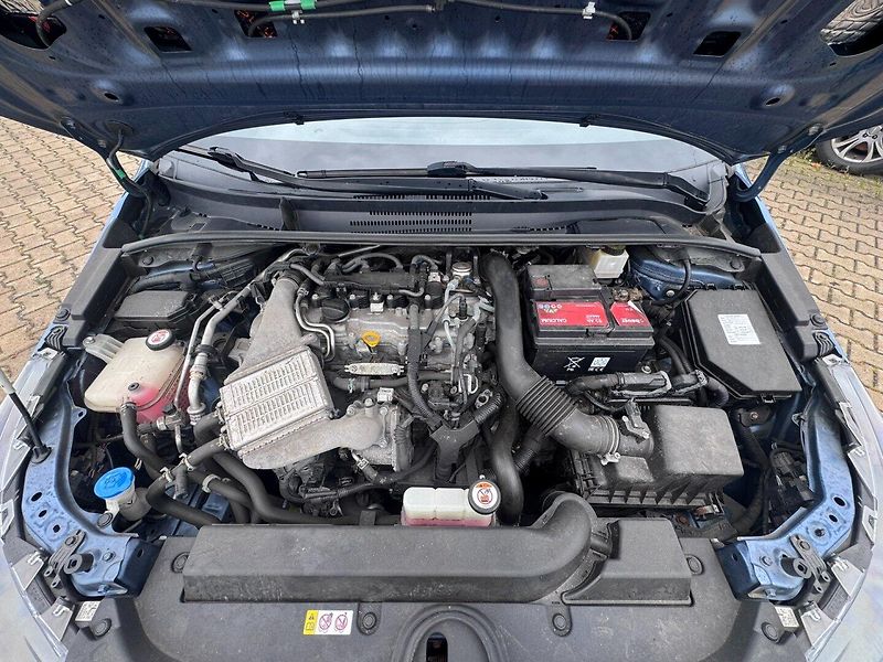 Toyota Corolla (2019) 1,2i 85KW TURBO SPOJKA 2. MAJ - fotka 47 z 50