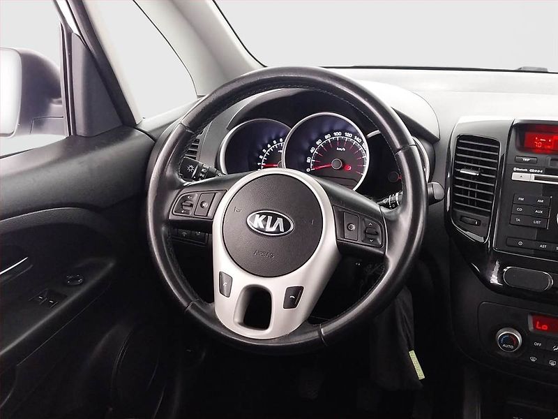 Kia Venga (2015) Exclusive 1.6 CVVT, ČR,1.maj - fotka 15 z 17