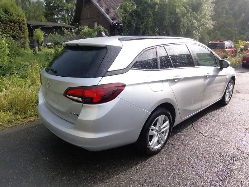 Opel Astra (2018) K 1.0 77kW, navi,  - fotka 7 z 22