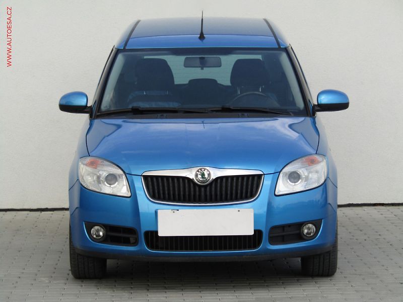 Škoda Roomster (2007) 1.2i, ČR, AC - fotka 2 z 3