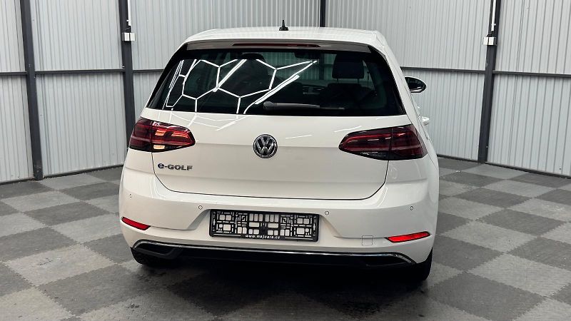 Volkswagen e-Golf (2018) 100KW - fotka 7 z 24