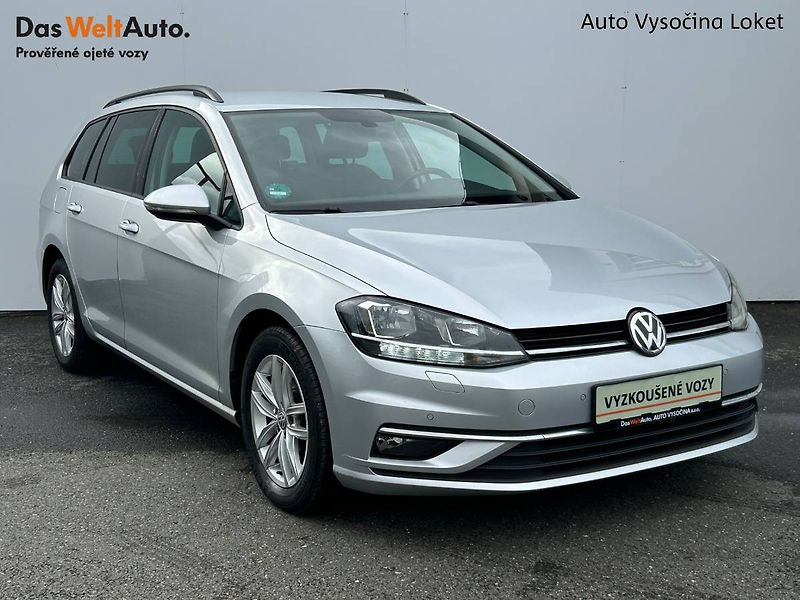 Volkswagen Golf (2020) 1.6 TDI 85 kW MANUÁL - fotka 29 z 35