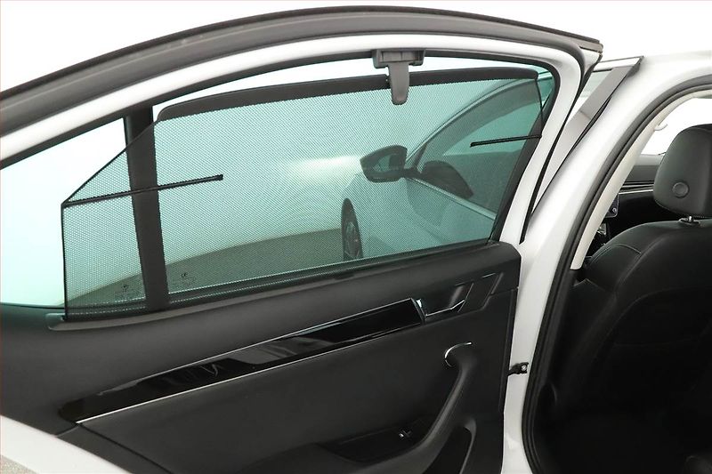 Škoda Superb (2020) Laurin&Klement iV 1.4 TSI PHEV - fotka 12 z 20