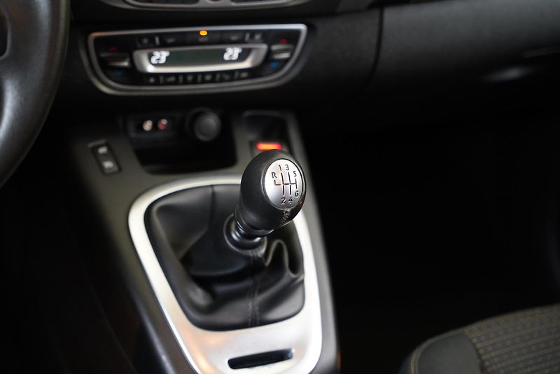 Renault Mégane - fotka 30 z 33
