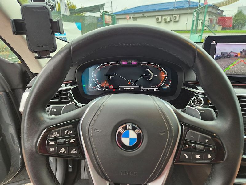BMW Řada 6 d xDrive GT Individual - fotka 22 z 40